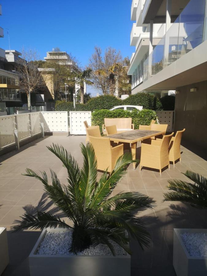 Appartamenti Smart A 30M Da Viale Dante E 100M Dal Mare Riccione Eksteriør bilde